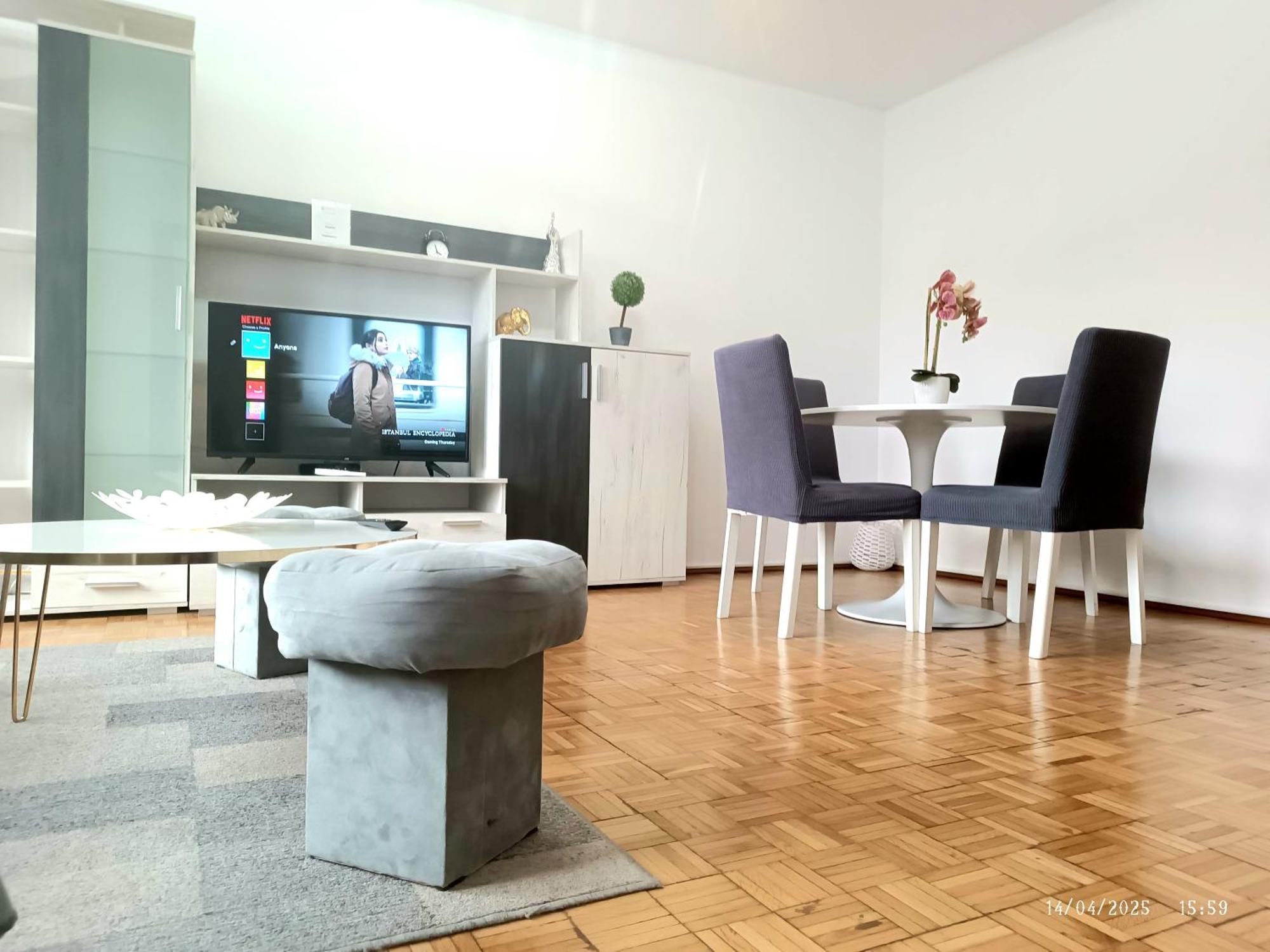 Chic Comfort 1Bdr With Landmark View - Concerthall Bucureşti Exterior foto